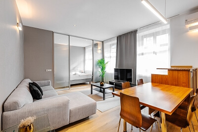 Laurinská, Staré Mesto - Bratislava I | Sale, Apartment One-bedroom (2+kk), 50 m²