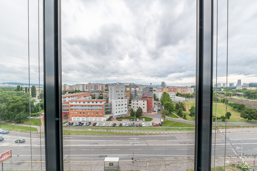 Röntgenova, Petržalka - Bratislava V | Rent, Office building, 2 104 m²