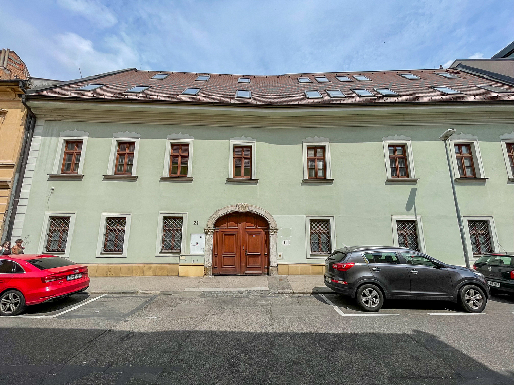 Staré Mesto - Bratislava I | Rent, Office building, 1 000 m²