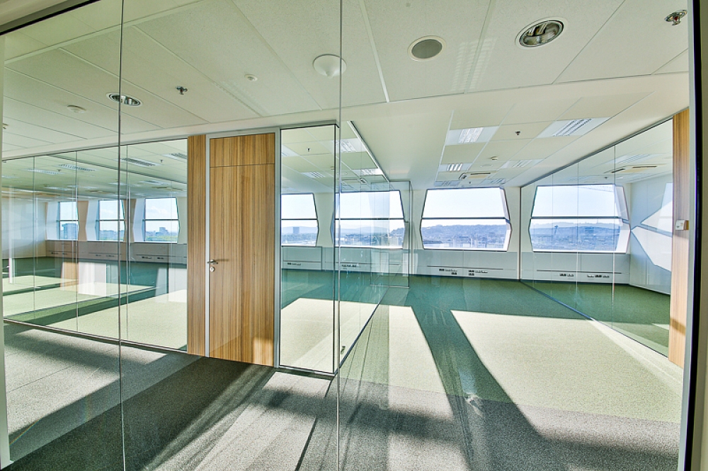 Pribinova, Ružinov - Bratislava II | Rent, Office building, 1 890 m²
