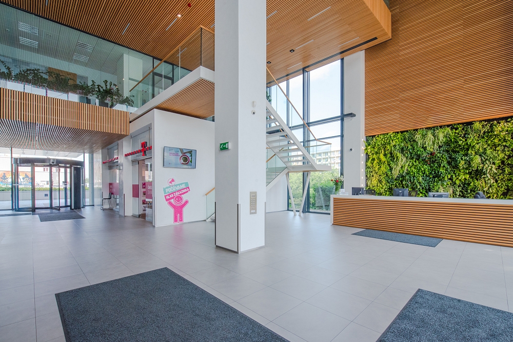 Bajkalská, Ružinov - Bratislava II | Rent, Office building, 2 435 m²
