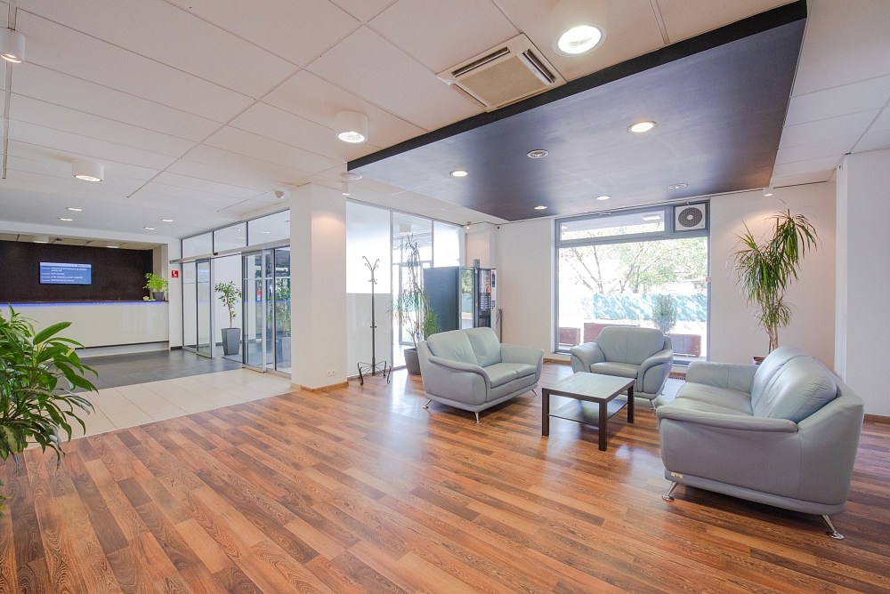 Rožňavská, Nové Mesto - Bratislava III | Rent, Office building, 3 983 m²
