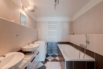 Leškova, Staré Mesto - Bratislava I | Rent, Apartment Two-bedroom (3+kk), 157 m²