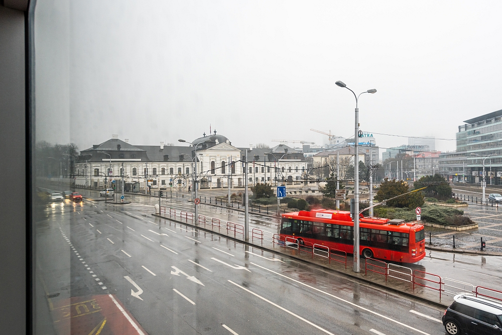 Hodžovo nám., Staré Mesto - Bratislava I | Prenájom, Kancelárské priestory, 700 m²