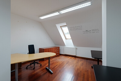 Ventúrska, Staré Mesto - Bratislava I | Rent, Apartment Two-bedroom (3+1), 97 m²