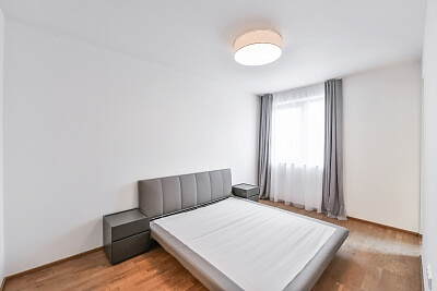 Capital City of Prague, Karlín - Prague 8 | Sale, Apartment One-bedroom (2+kk), 78 m²