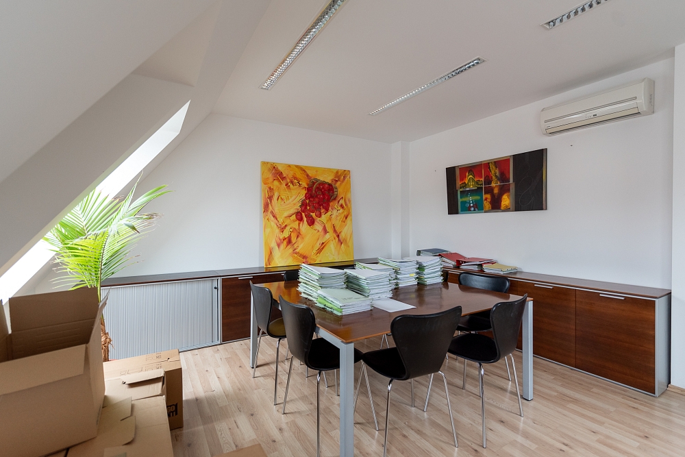 Michalská, Staré Mesto - Bratislava I | Prenájom, Kancelárské priestory, 95 m²