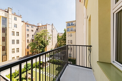 Capital City of Prague, Vinohrady - Prague 2 | Sale, Apartment Two-bedroom (3+kk), 84 m²