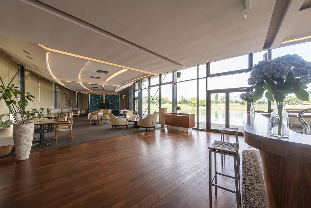 Nové Mesto - Bratislava III | Predaj, Kancelárské priestory, 762 m²