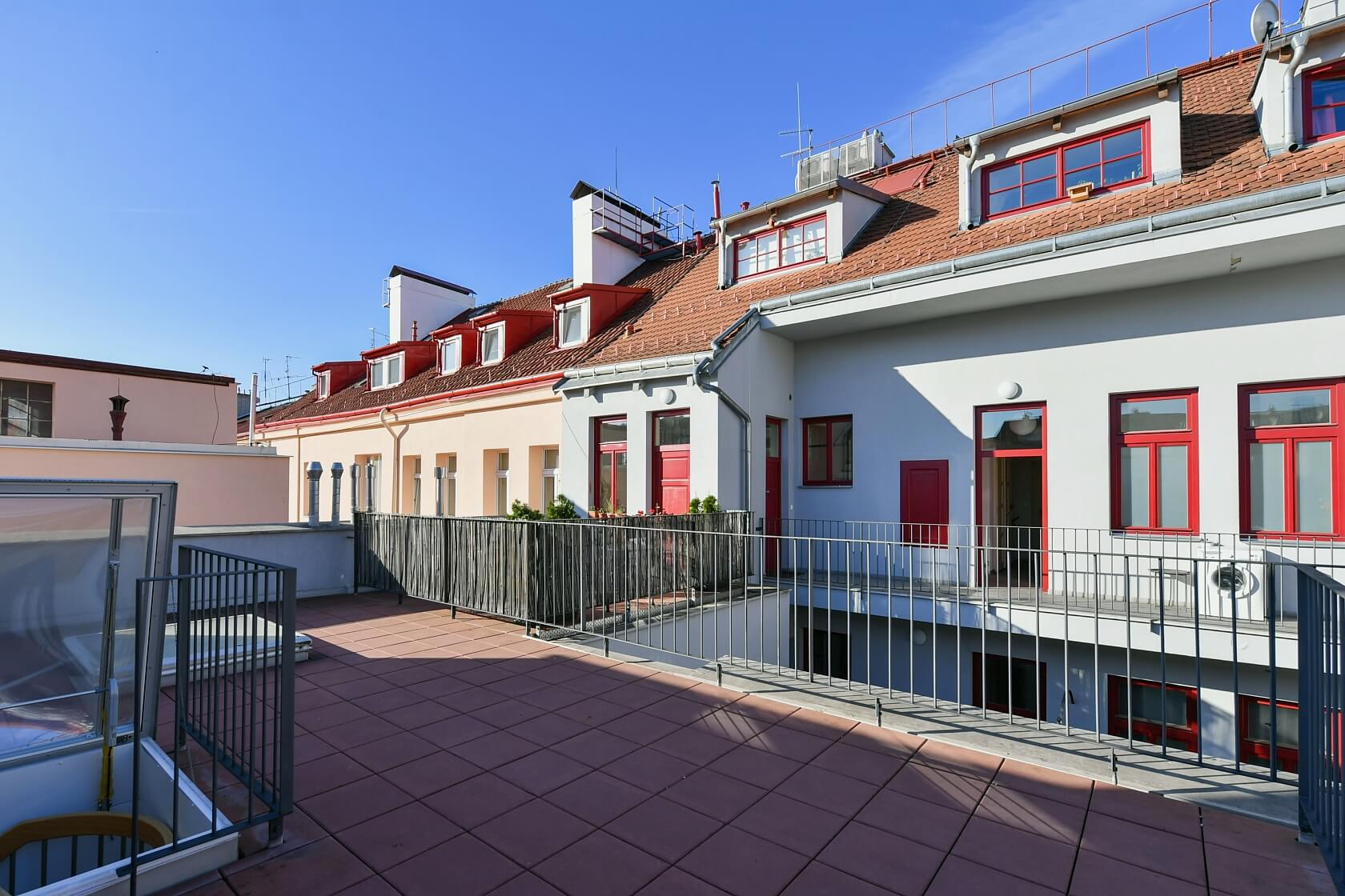 Capital City of Prague, Karlín Prague 8 Sale, Apartment Studio (1+kk), 90 m²