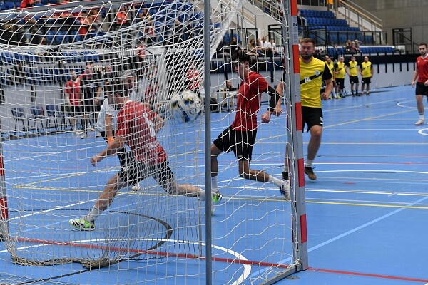 V a ok Z Turnaja SVOBODA WILLIAMS CUP 2023 Vo V ke 288 100 K Op 