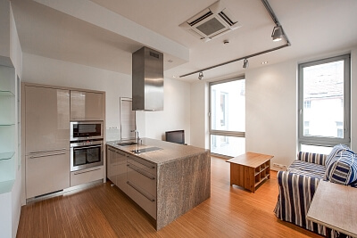 Hlavné mesto Praha, Nové Město - Praha 1 | Predaj, Byt 2-izbový, 61 m²